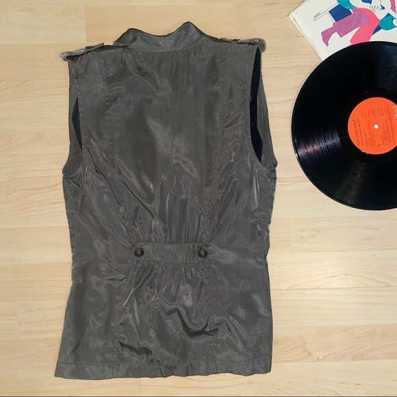 SOLD OFFSITE - Picture 5 of 6